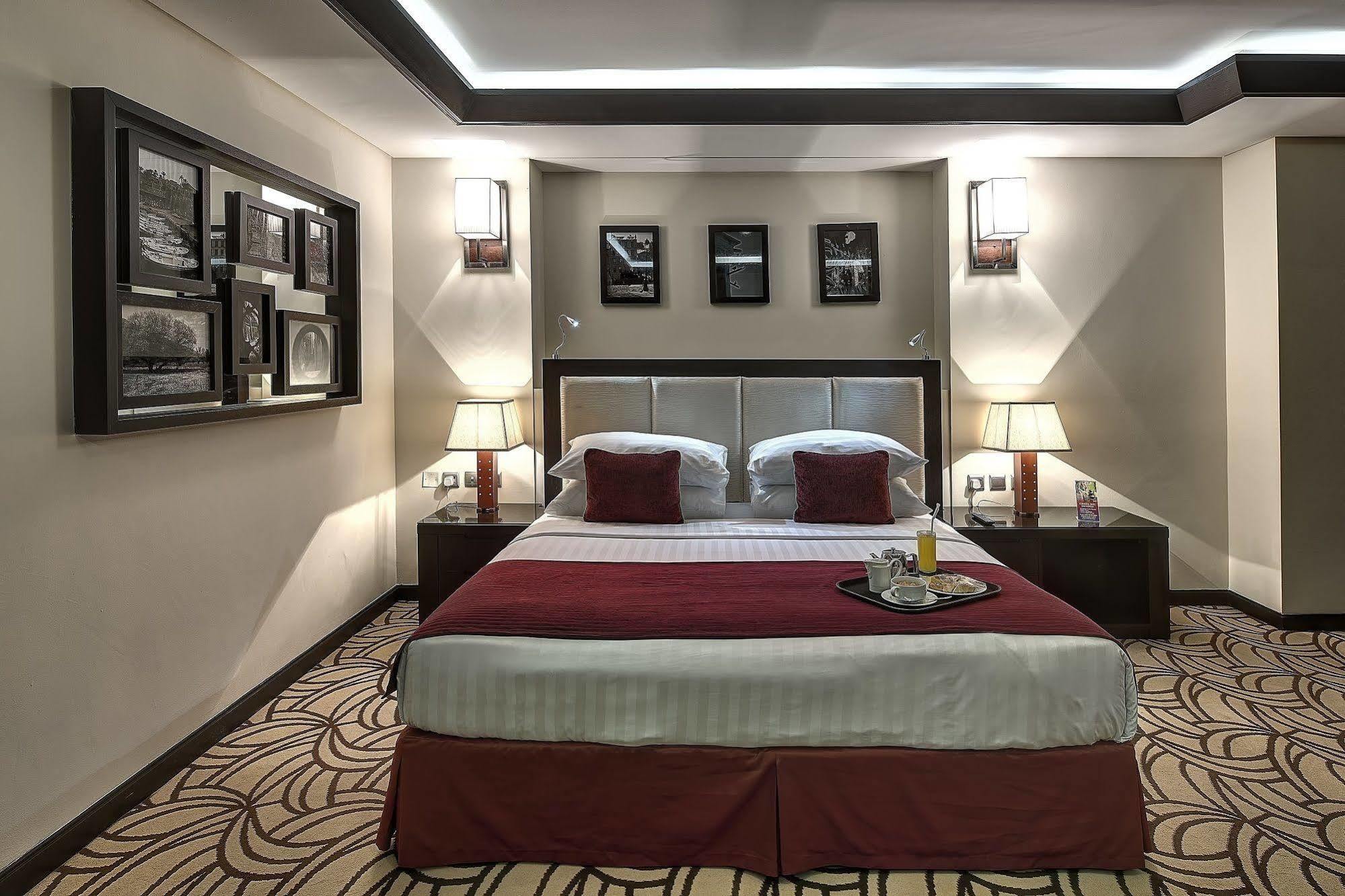 Raintree Rolla Hotel Dubai Dış mekan fotoğraf