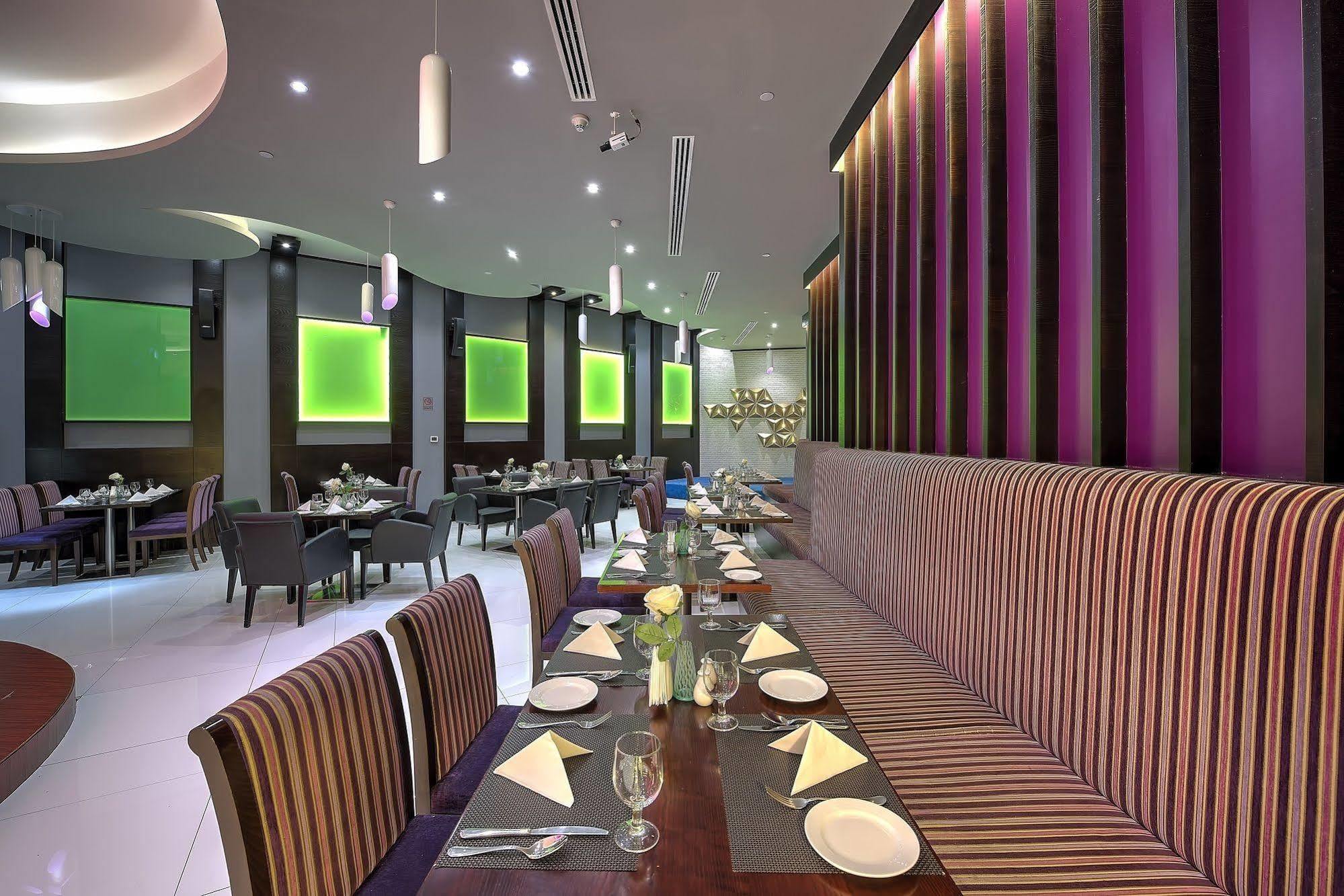 Raintree Rolla Hotel Dubai Dış mekan fotoğraf