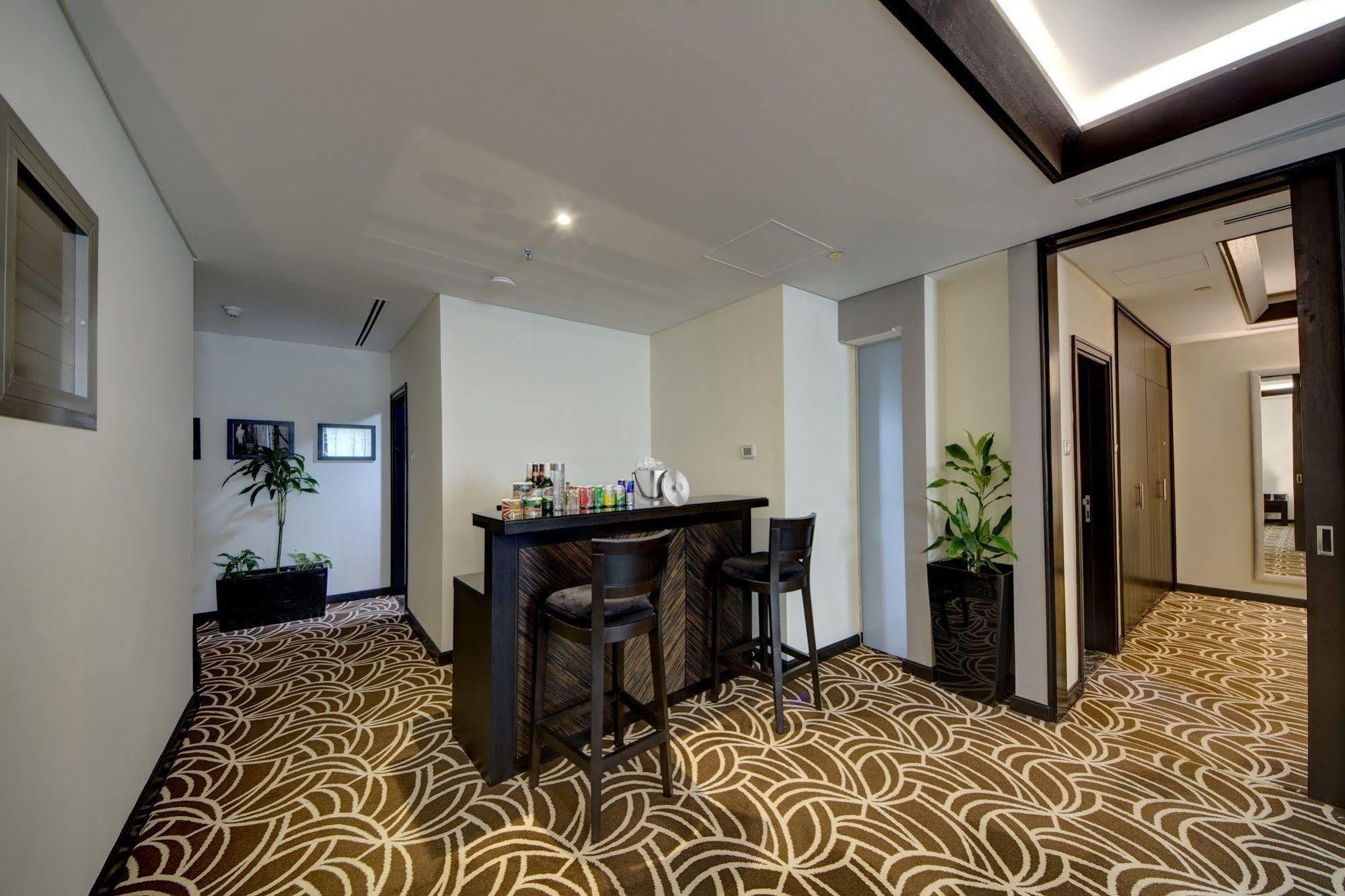 Raintree Rolla Hotel Dubai Dış mekan fotoğraf