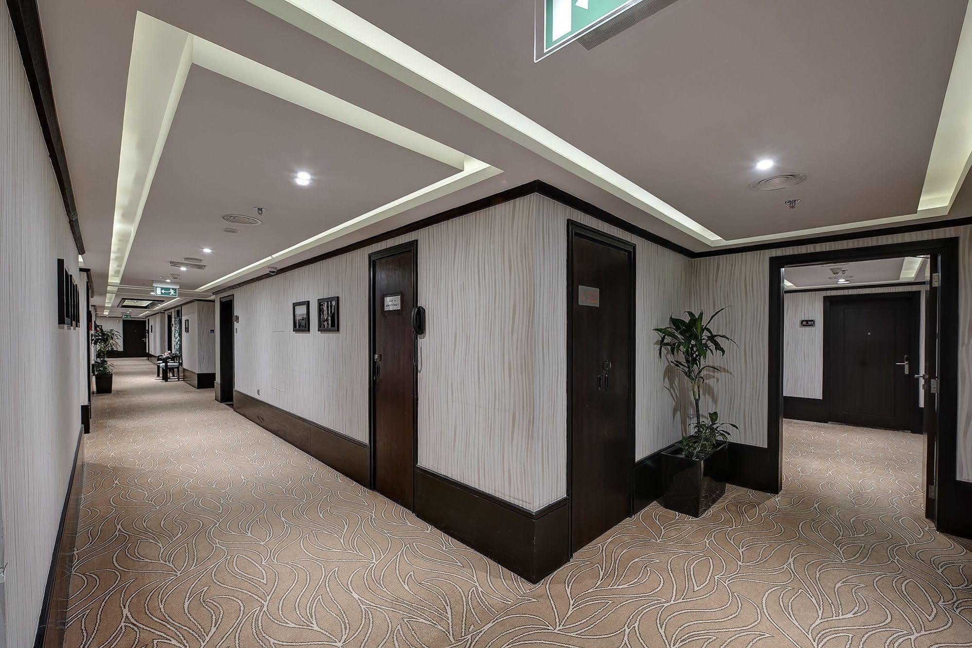 Raintree Rolla Hotel Dubai Dış mekan fotoğraf